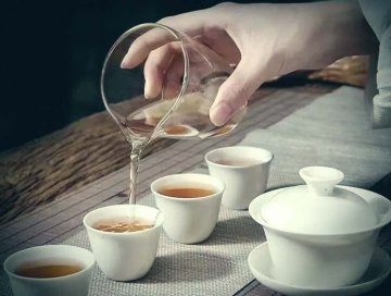 Varietà cinese Bai Ya Qi Lan (白芽奇兰)