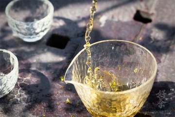 Když osud zalévá naše listy